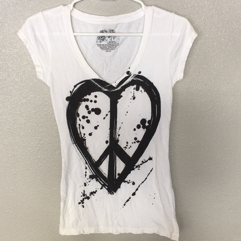 White T-shirt